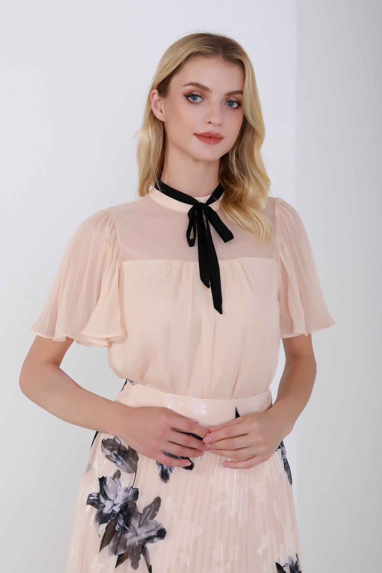 Neck-Tie Chiffon Blouse - Femi9 EG