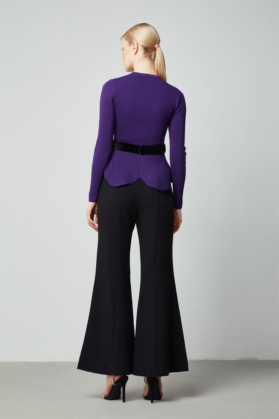 Peplum Hem Pullover - Femi9 EG