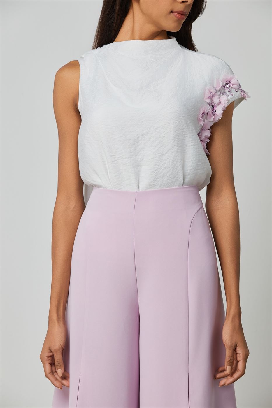 Tie Detail Lose Body Top - Femi9 EG