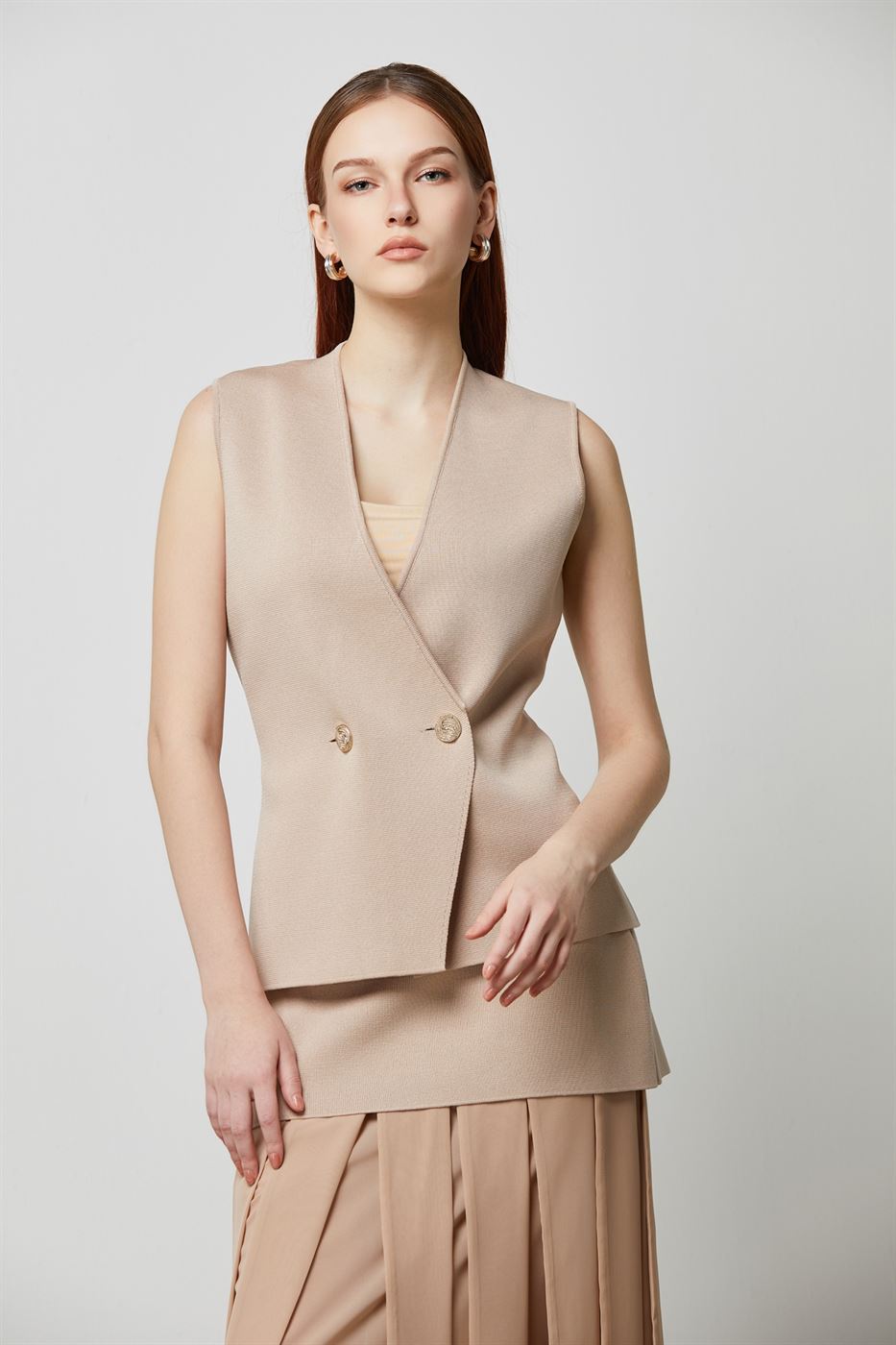 Buttoned Knitted Vest - Femi9 EG