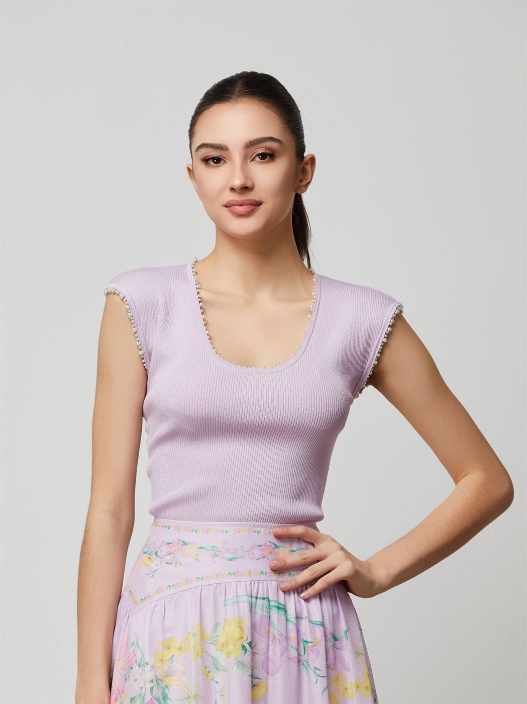 Pearl Details Knitted Top - Femi9 EG