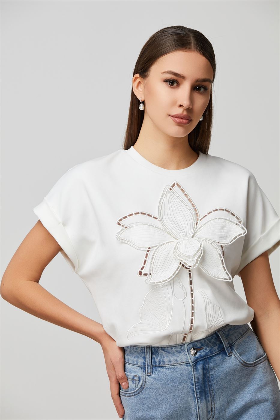 Cutout Details T-Shirt - Femi9 EG
