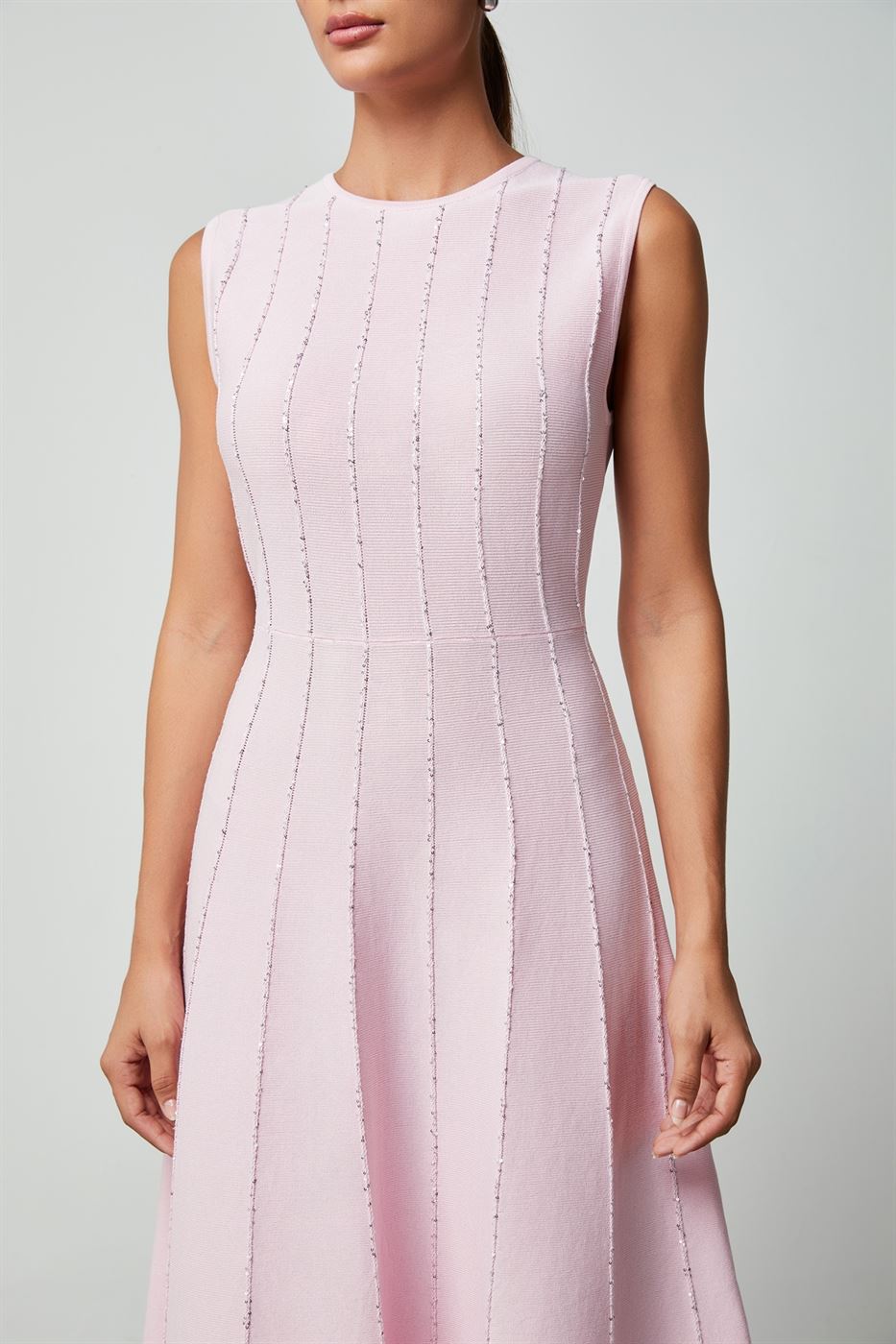Sequin Lines Details Dress - Femi9 EG