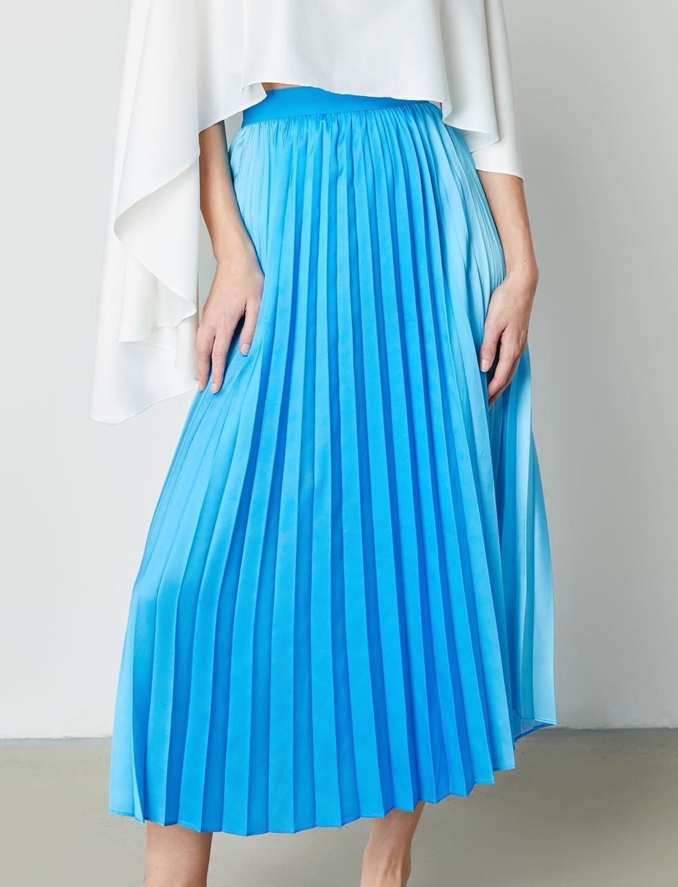 Pleaed Midi Skirt - Femi9 EG