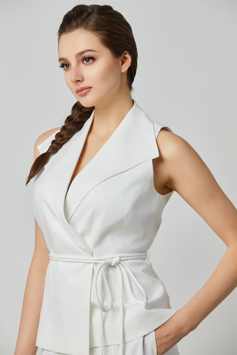 Collared Neck Vest - Femi9 EG