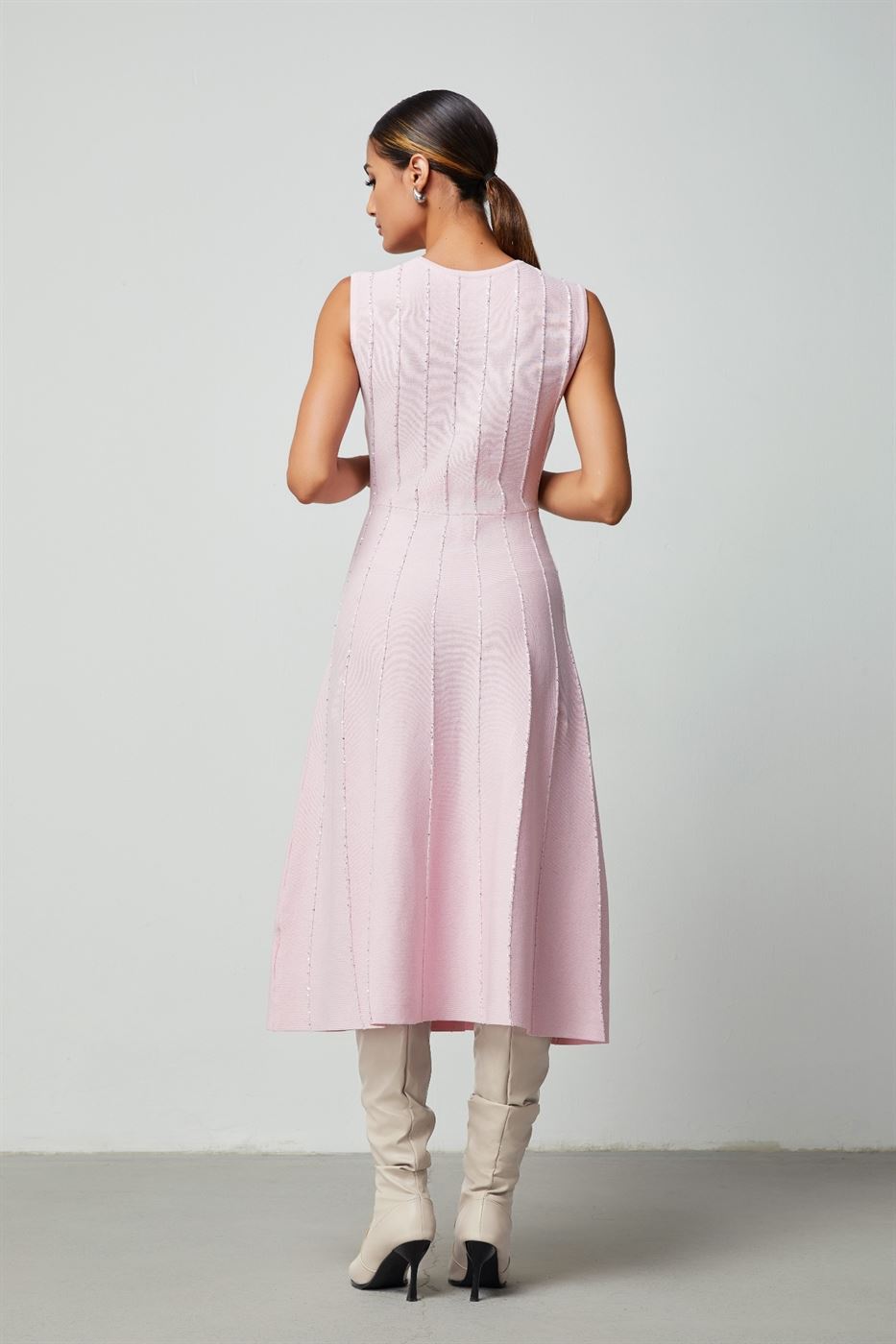 Sequin Lines Details Dress - Femi9 EG