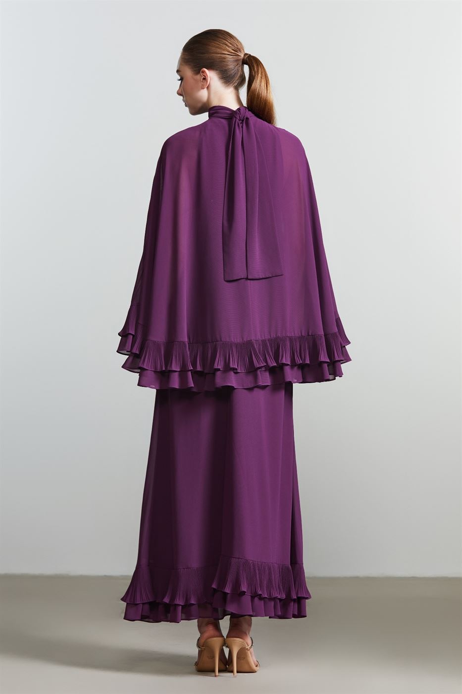 Ruffles Details Dress - Femi9 EG