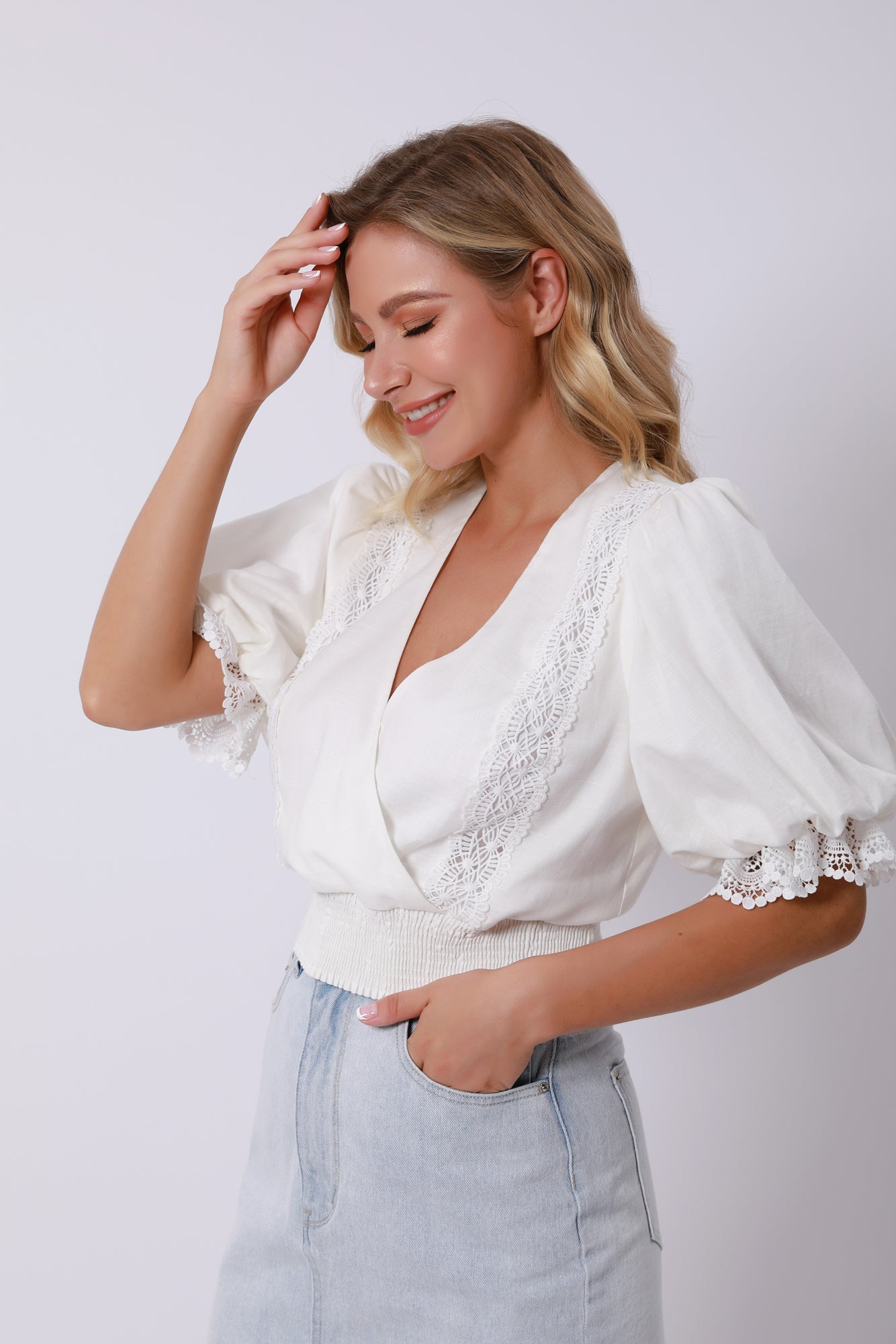 Balloon Sleeves Cropped Top - Femi9 EG