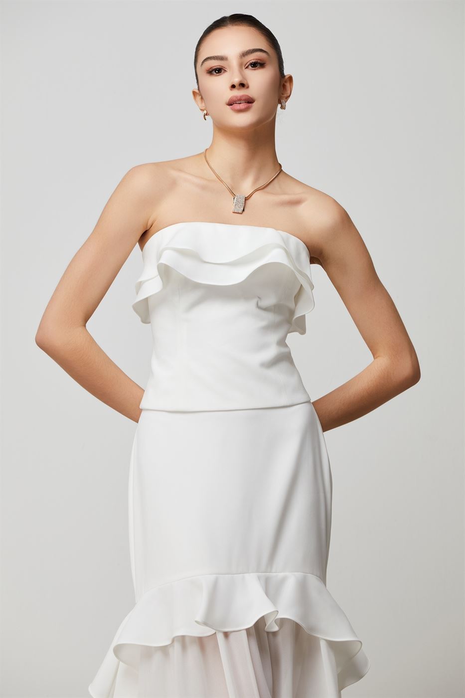 Ruffles Details Top - Femi9 EG
