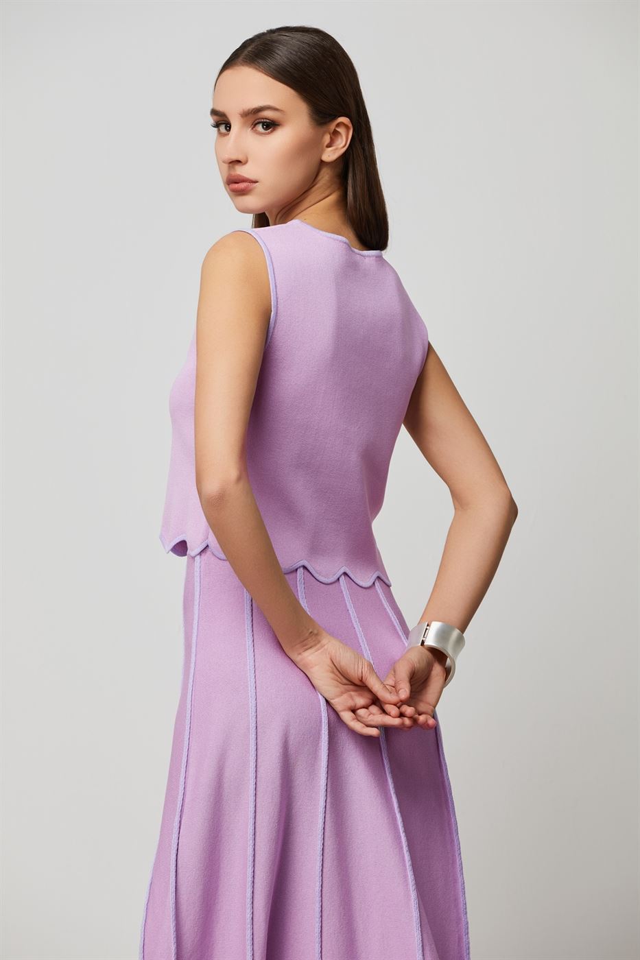 Scallop Hem Trimming Top - Femi9 EG